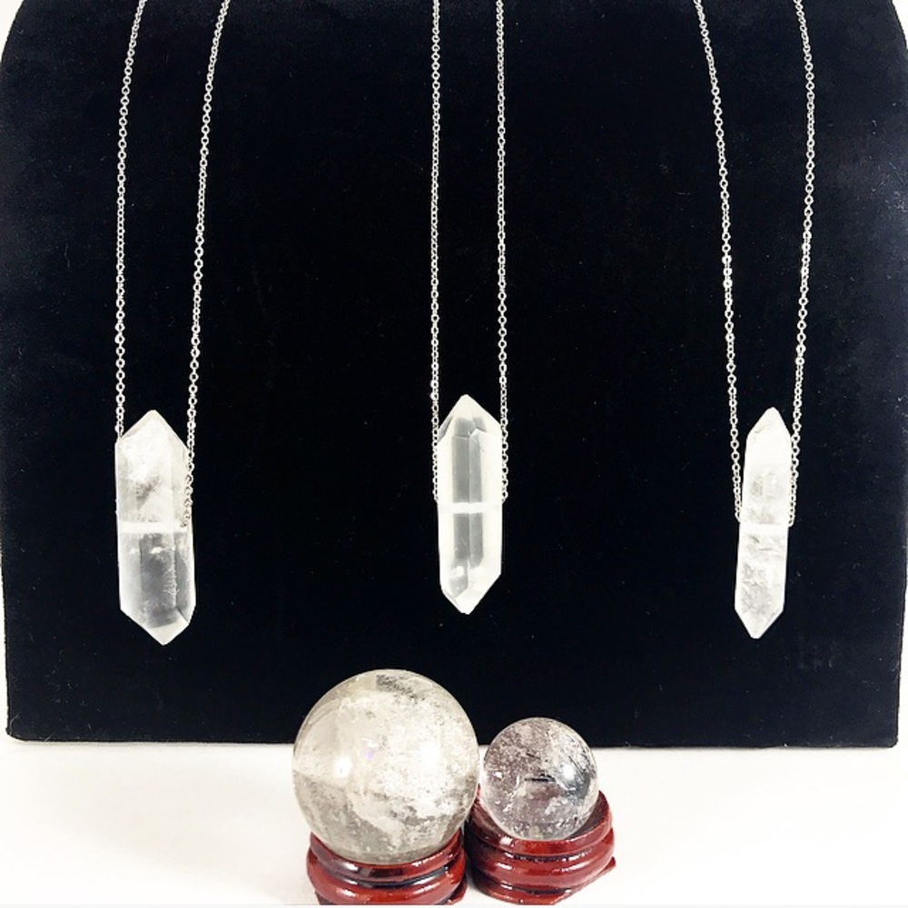 -LARGE- Raw Double Pointed Quartz Pendant - Picture 6 of 7